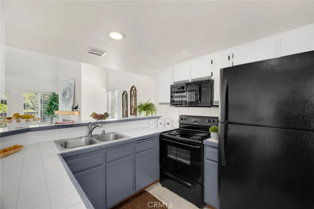 3727 Legato Court, Pomona, California 91766 home-pic-13