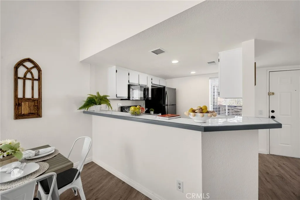 3727 Legato Court, Pomona, California 91766 home-pic-12
