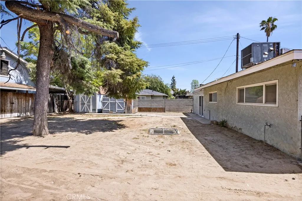 1829 E Elm, Ontario, California 91761 home-pic-21