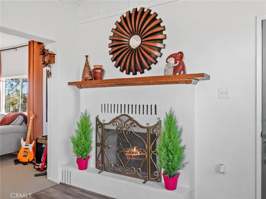 9770 2nd, Phelan, California 92371 home-pic-7