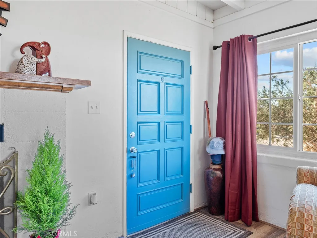 9770 2nd, Phelan, California 92371 home-pic-3