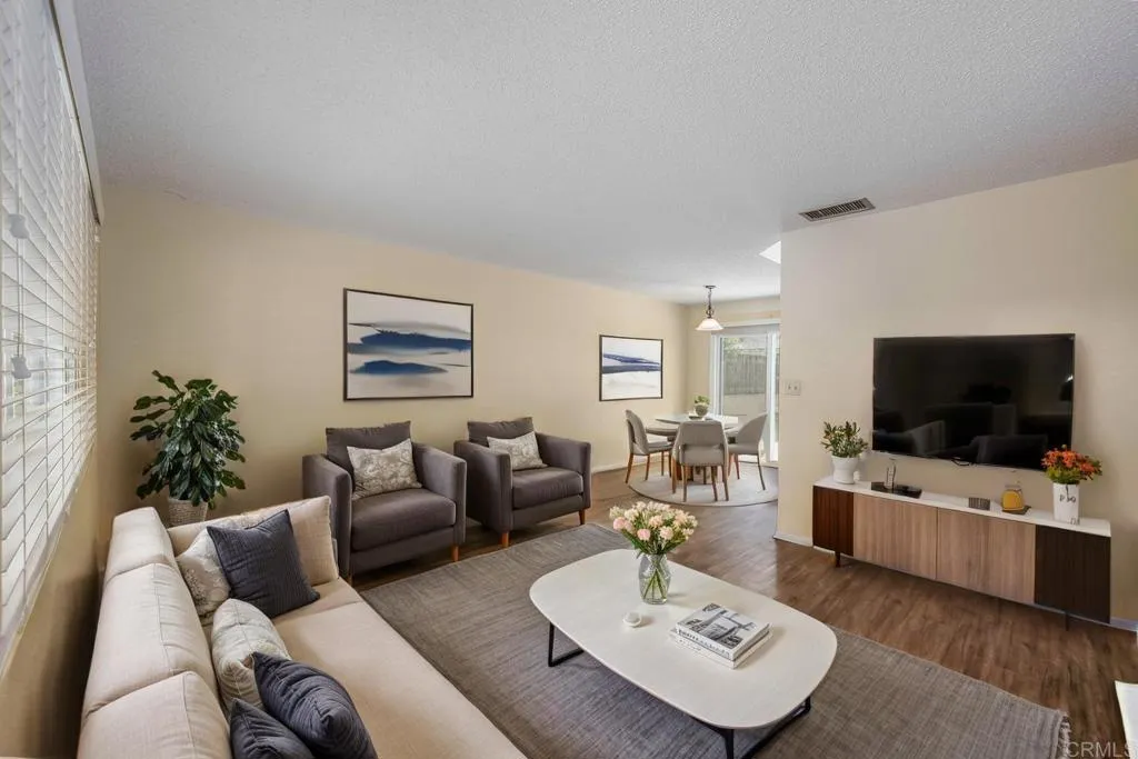33115 Evergreen Sreet, Lake Elsinore, California 92530 home-pic-24