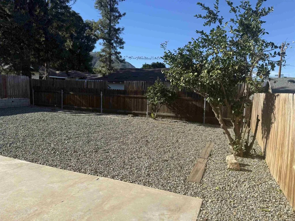 33115 Evergreen Sreet, Lake Elsinore, California 92530 home-pic-46