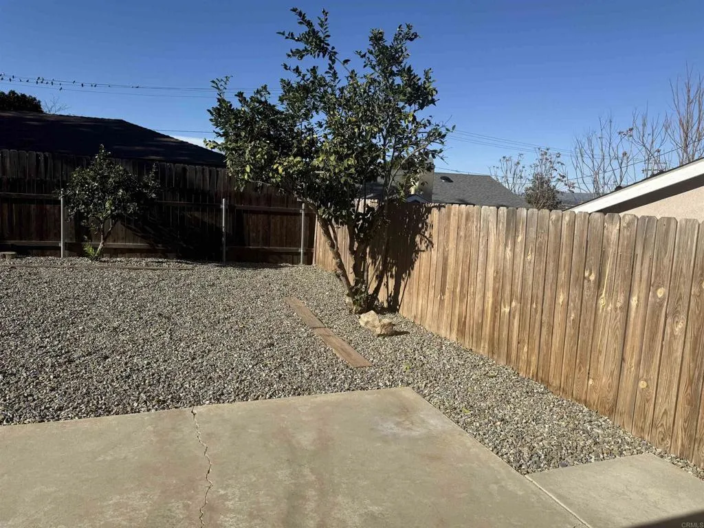 33115 Evergreen Sreet, Lake Elsinore, California 92530 home-pic-48