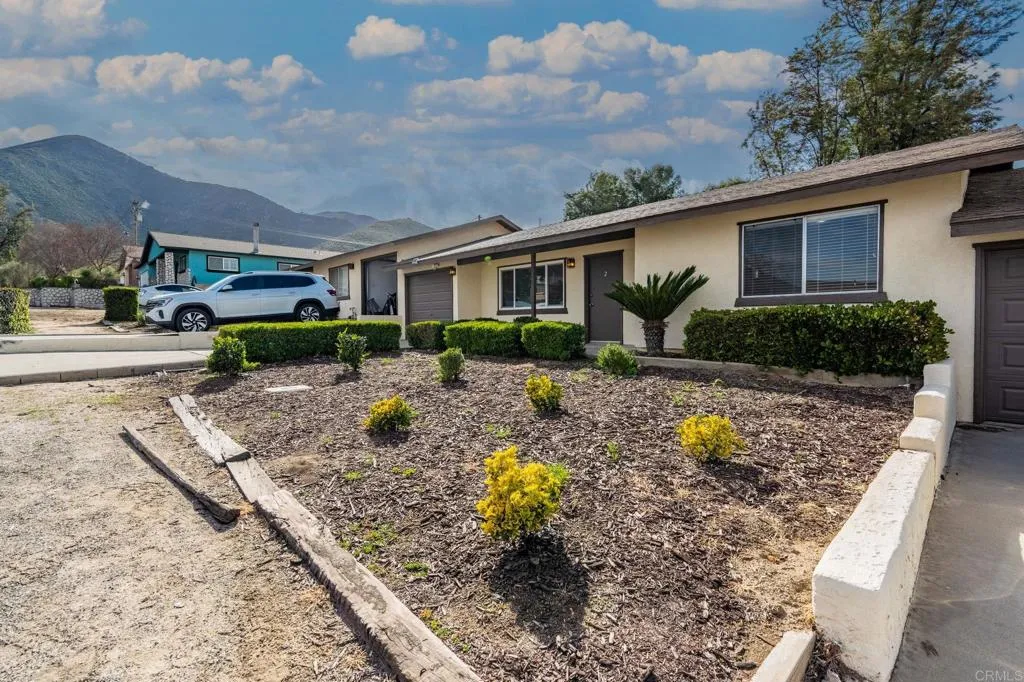33115 Evergreen Sreet, Lake Elsinore, California 92530 home-pic-42
