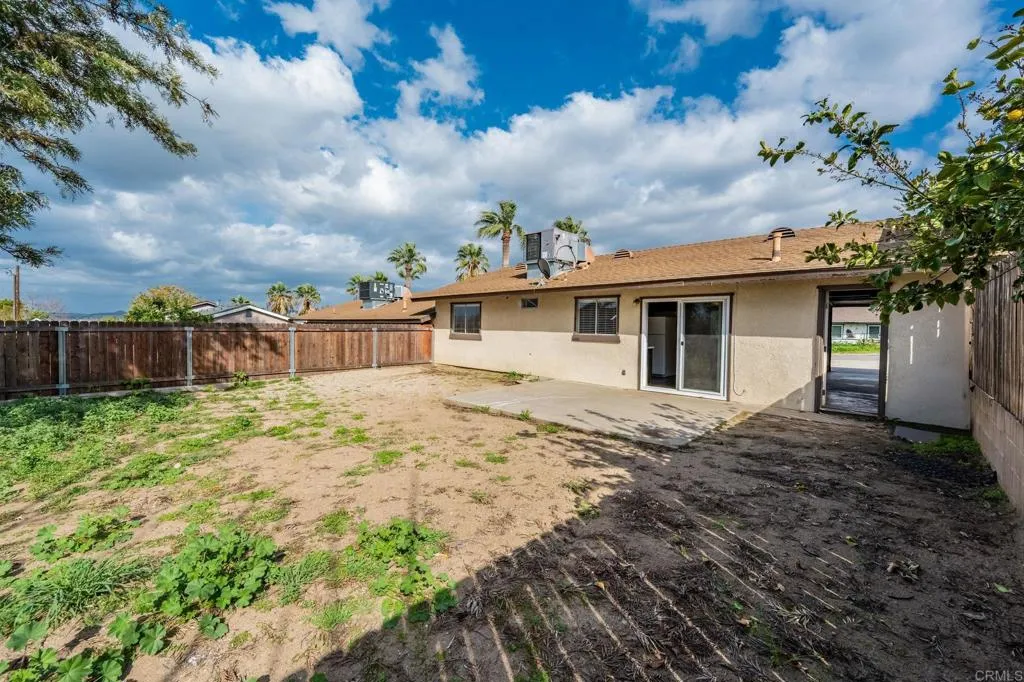 33115 Evergreen Sreet, Lake Elsinore, California 92530 home-pic-39