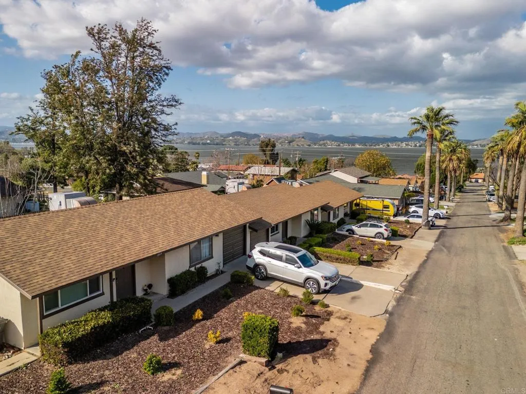 33115 Evergreen Sreet, Lake Elsinore, California 92530 home-pic-17