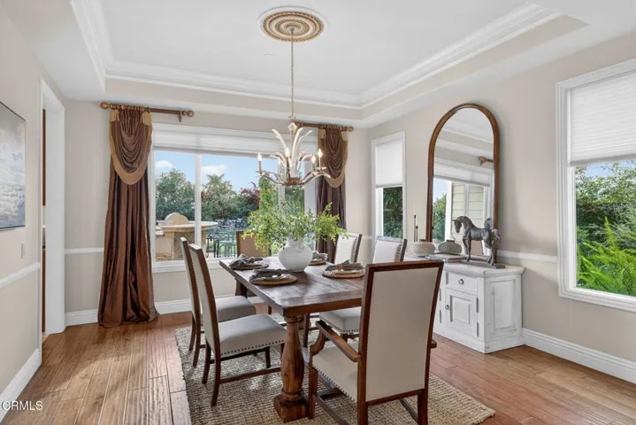 30-web-or-mls-UpmarketMedia-5352Pla-153