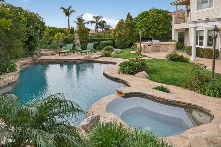 104-web-or-mls-UpmarketMedia-5352Pla-276