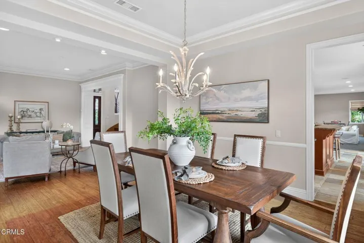 31-web-or-mls-UpmarketMedia-5352Pla-154