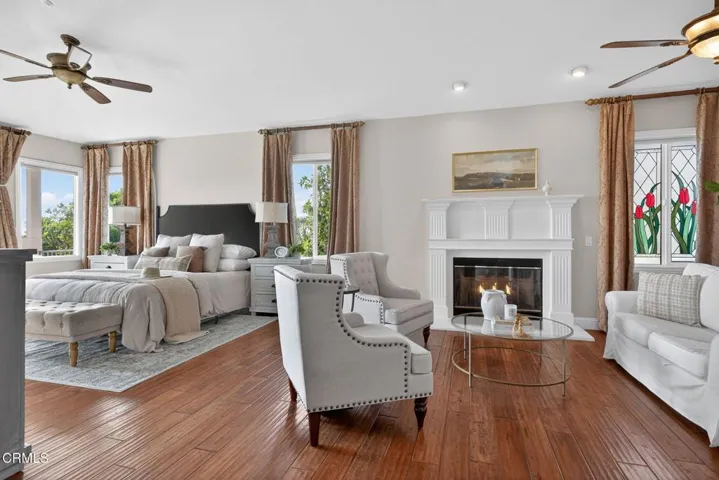 50-web-or-mls-UpmarketMedia-5352Pla-031