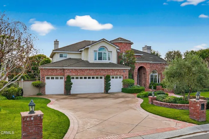 15-web-or-mls-UpmarketMedia-5352Pla-109