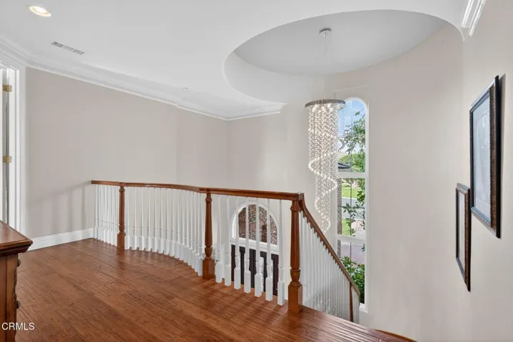 47-web-or-mls-UpmarketMedia-5352Pla-021