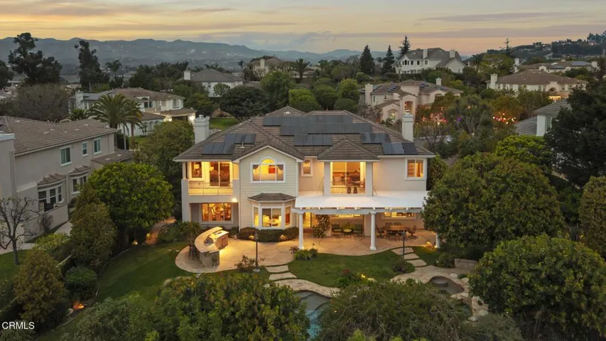 6-web-or-mls-UpmarketMedia-5352Pla-twi-0