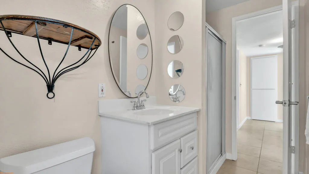 2272 N Starr Road, Palm Springs, California 92262 home-pic-15