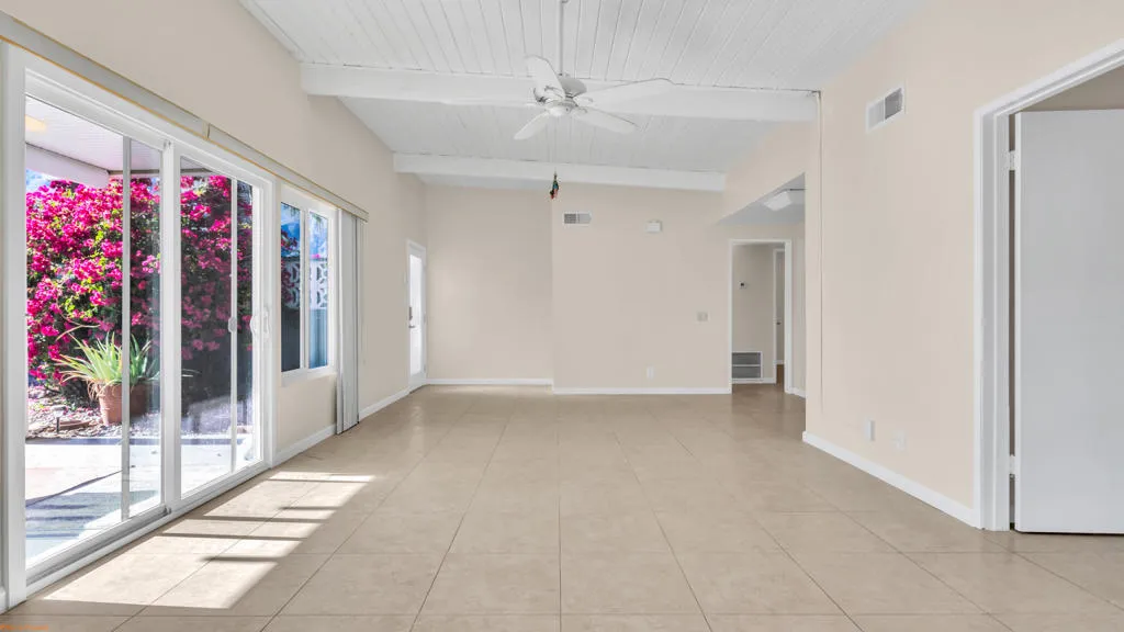 2272 N Starr Road, Palm Springs, California 92262 home-pic-3