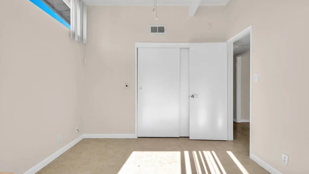 2272 N Starr Road, Palm Springs, California 92262 home-pic-17