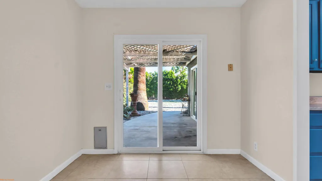 2272 N Starr Road, Palm Springs, California 92262 home-pic-10