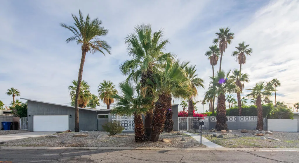 2272 N Starr Road, Palm Springs, California 92262 home-pic-28