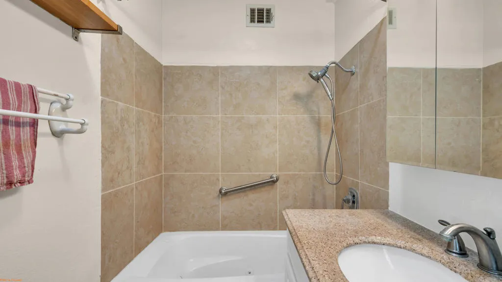 2272 N Starr Road, Palm Springs, California 92262 home-pic-21
