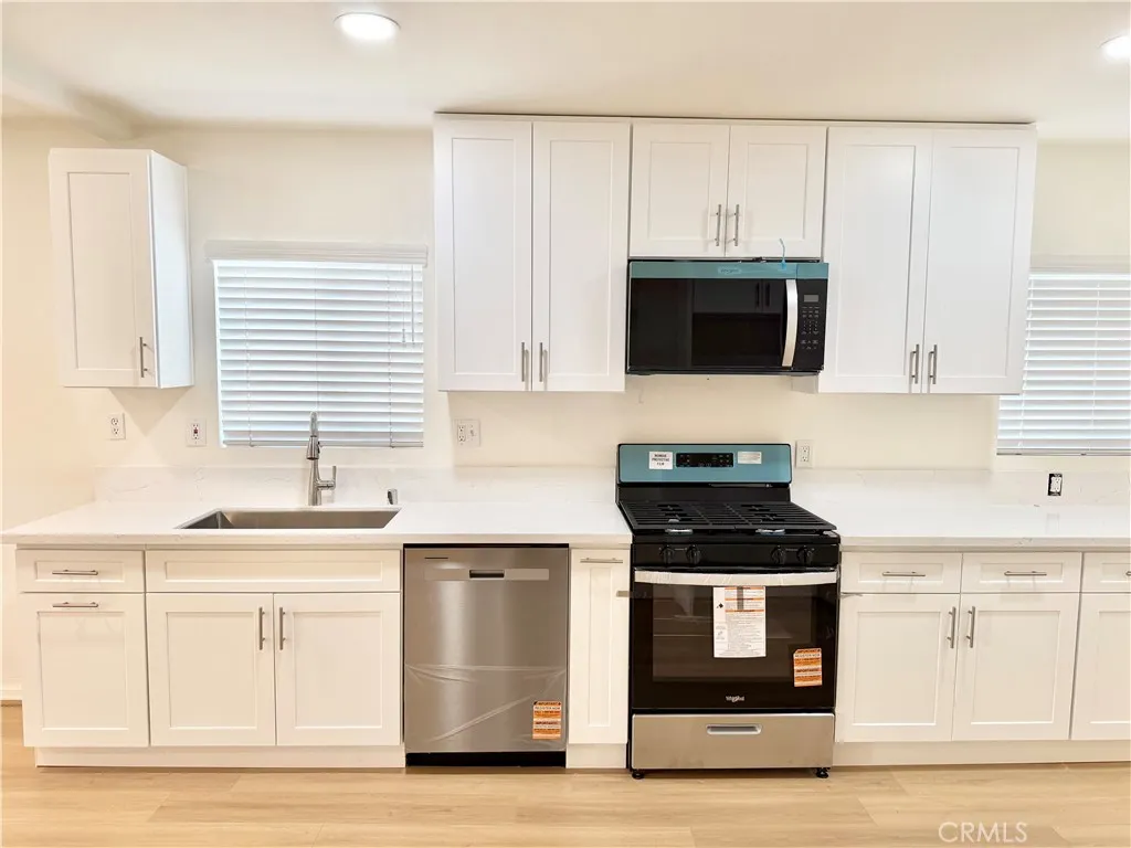 520 W California, Glendale, California 91203 home-pic-8