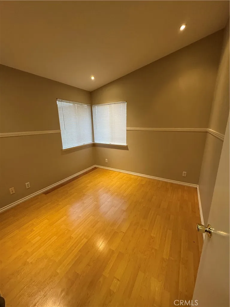 1160 Garnet, Palmdale, California 93550 home-pic-11