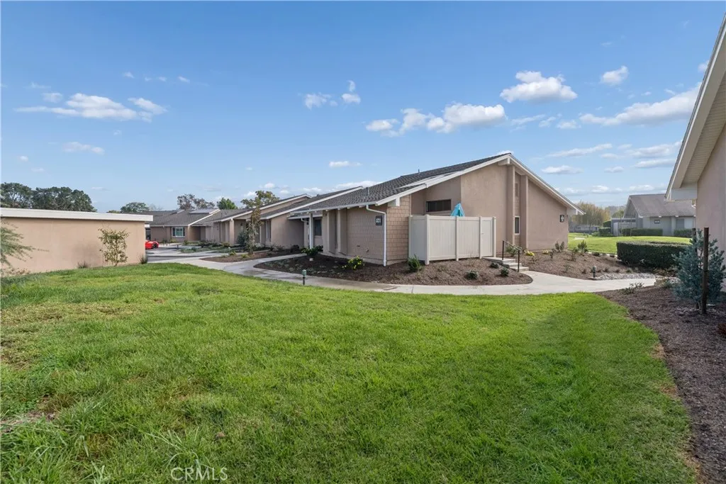 8855 Sutter Circle 520-c, Huntington Beach, California 92646 home-pic-32