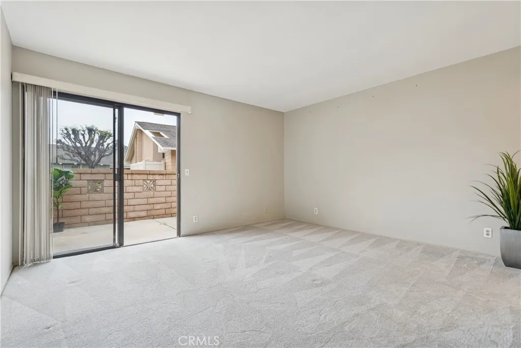 8855 Sutter Circle 520-c, Huntington Beach, California 92646 home-pic-19