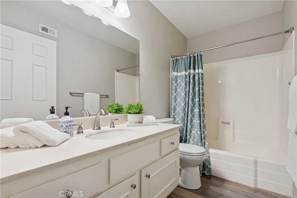 8855 Sutter Circle 520-c, Huntington Beach, California 92646 home-pic-16