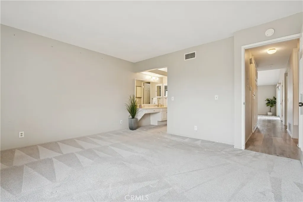 8855 Sutter Circle 520-c, Huntington Beach, California 92646 home-pic-21