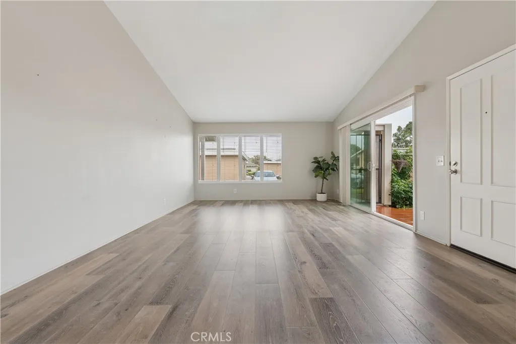 8855 Sutter Circle 520-c, Huntington Beach, California 92646 home-pic-12