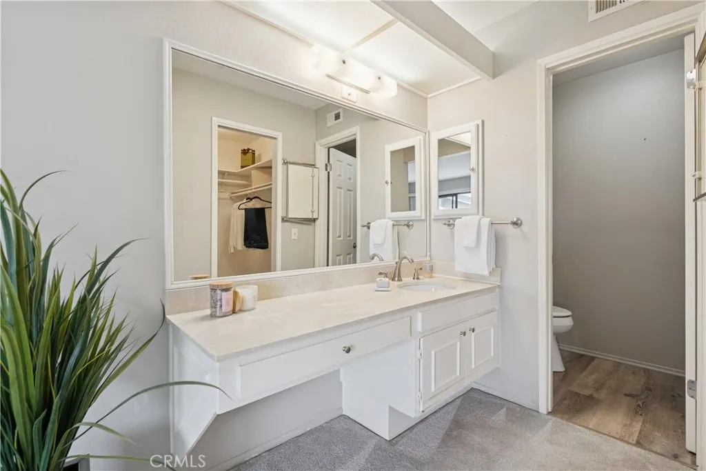 8855 Sutter Circle 520-c, Huntington Beach, California 92646 home-pic-22