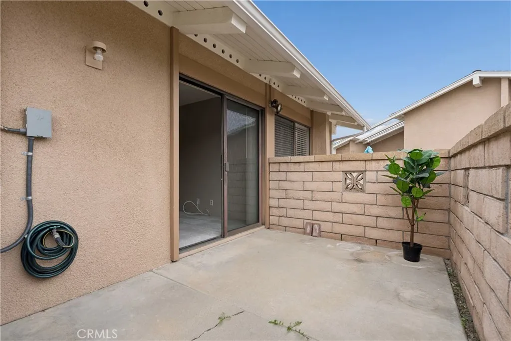 8855 Sutter Circle 520-c, Huntington Beach, California 92646 home-pic-28