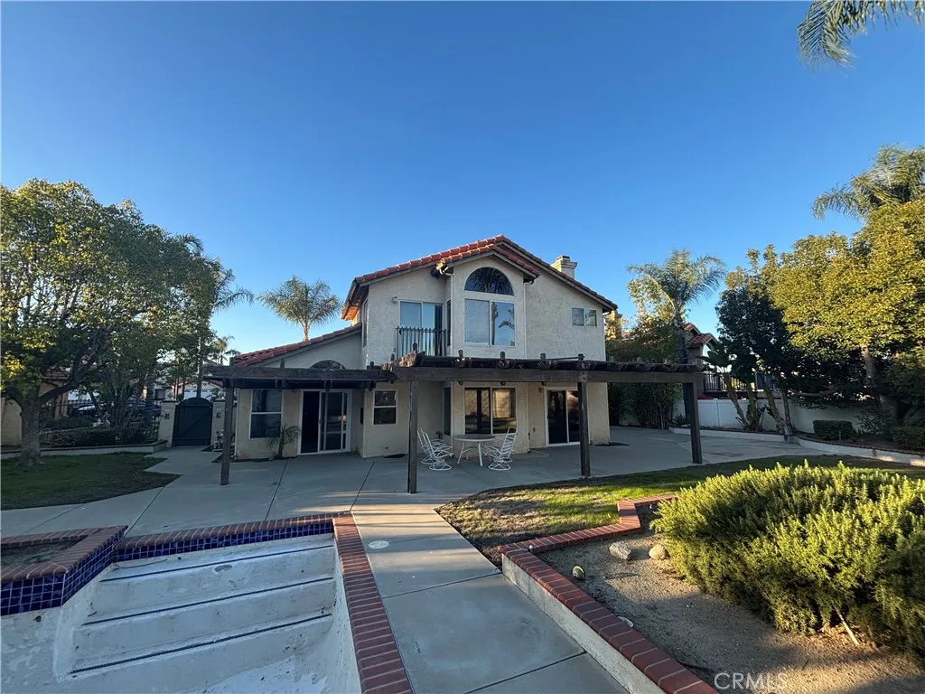 8430 Bess Court, Riverside, California 92508 home-pic-8