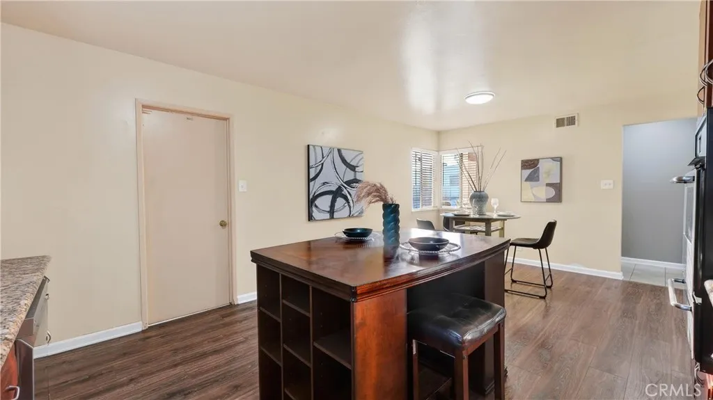 10401 Dakota, Garden Grove, California 92843 home-pic-8