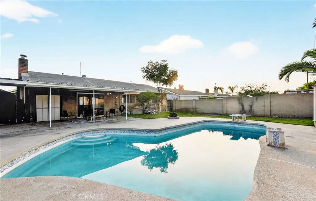 10401 Dakota, Garden Grove, California 92843 home-pic-18