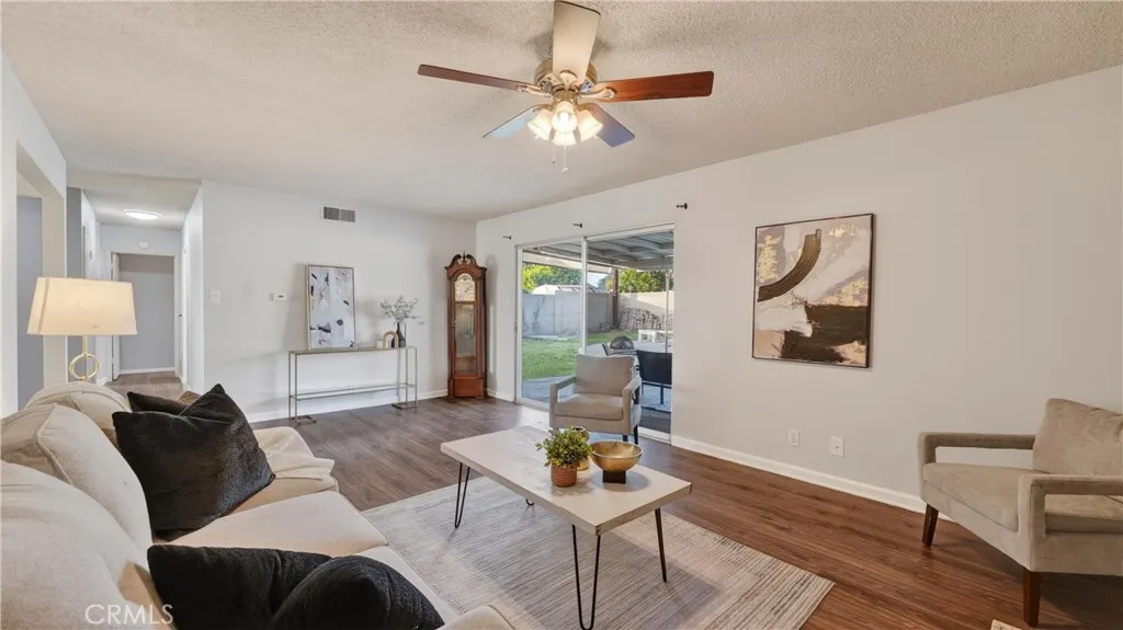 10401 Dakota, Garden Grove, California 92843 home-pic-6
