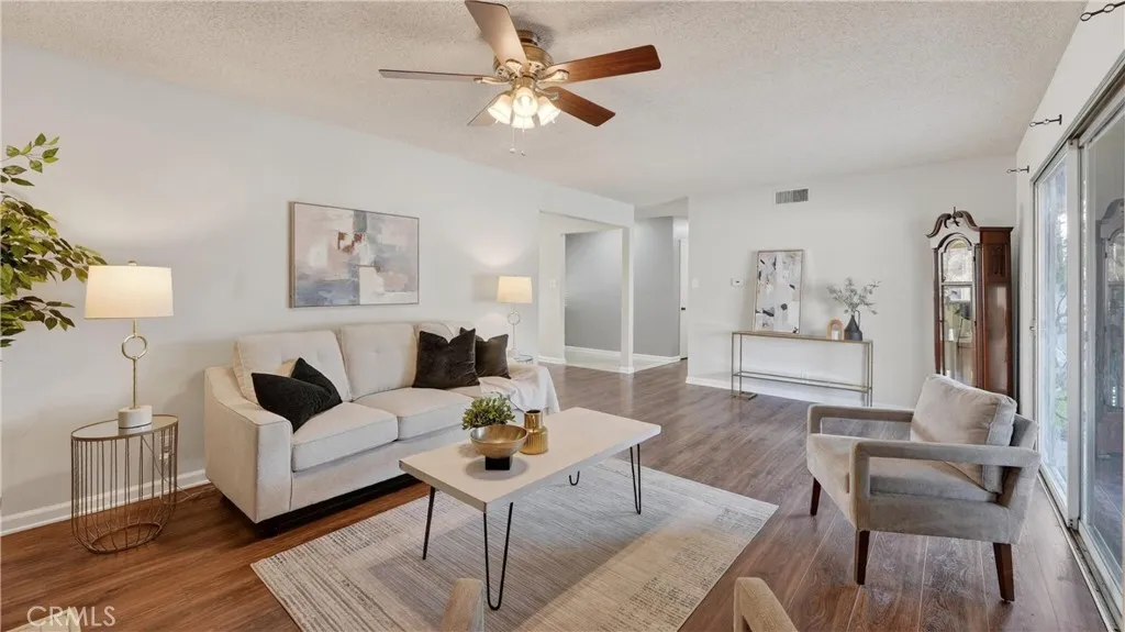 10401 Dakota, Garden Grove, California 92843 home-pic-7
