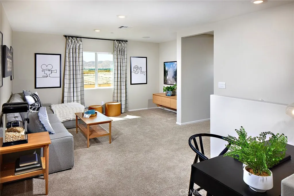 30820 Charger Way, Winchester, California 92596 home-pic-9