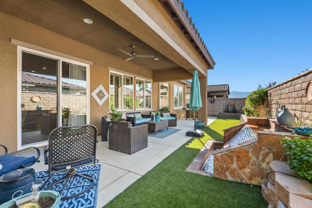 42941 Cusino Court, Indio, California 92203 home-pic-24