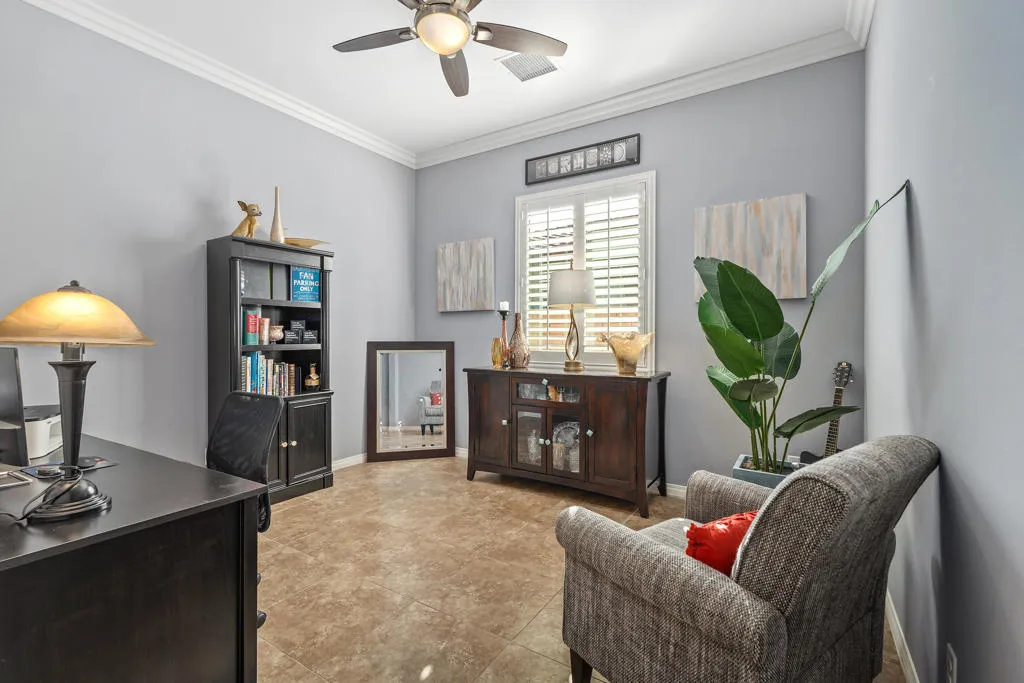 42941 Cusino Court, Indio, California 92203 home-pic-21