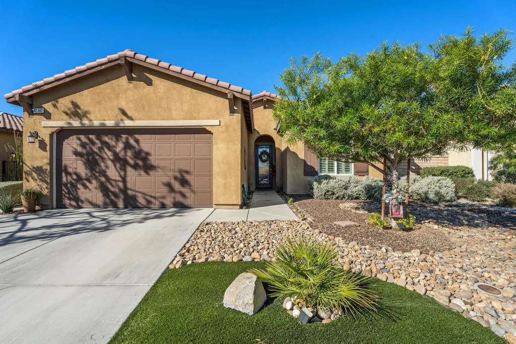 42941 Cusino Court, Indio, California 92203 home-pic-1