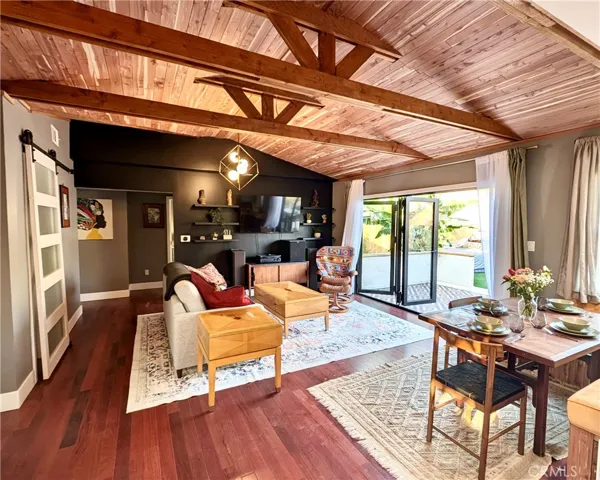 Living Area with 4 panel bifold doors