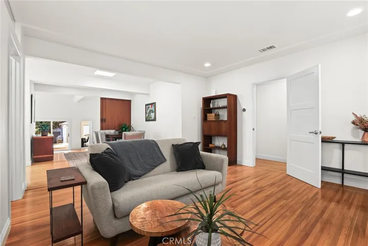 2336 22nd Street, Santa Monica, California 90405