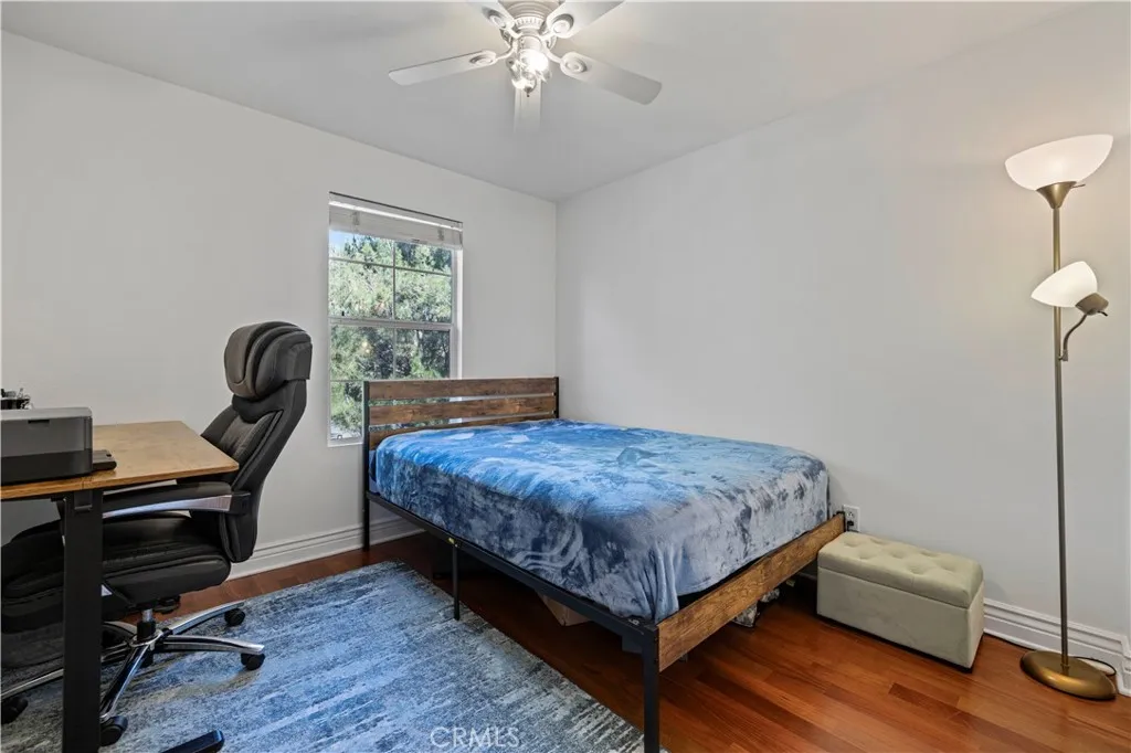 23402 Brookdale Lane 56, Valencia, California 91355 home-pic-40