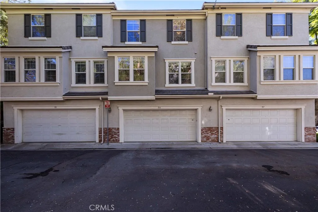 23402 Brookdale Lane 56, Valencia, California 91355 home-pic-62