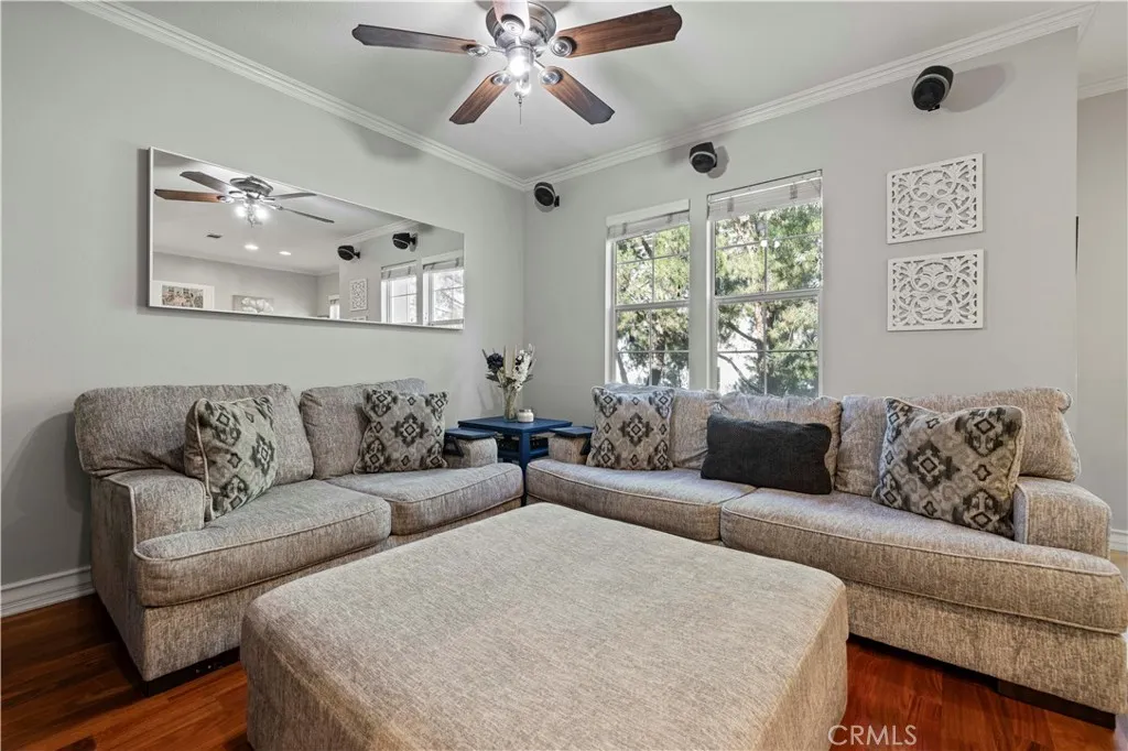 23402 Brookdale Lane 56, Valencia, California 91355 home-pic-20