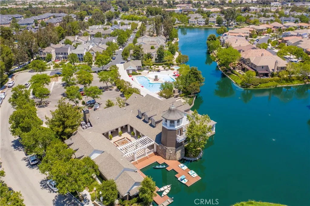 23402 Brookdale Lane 56, Valencia, California 91355 home-pic-69