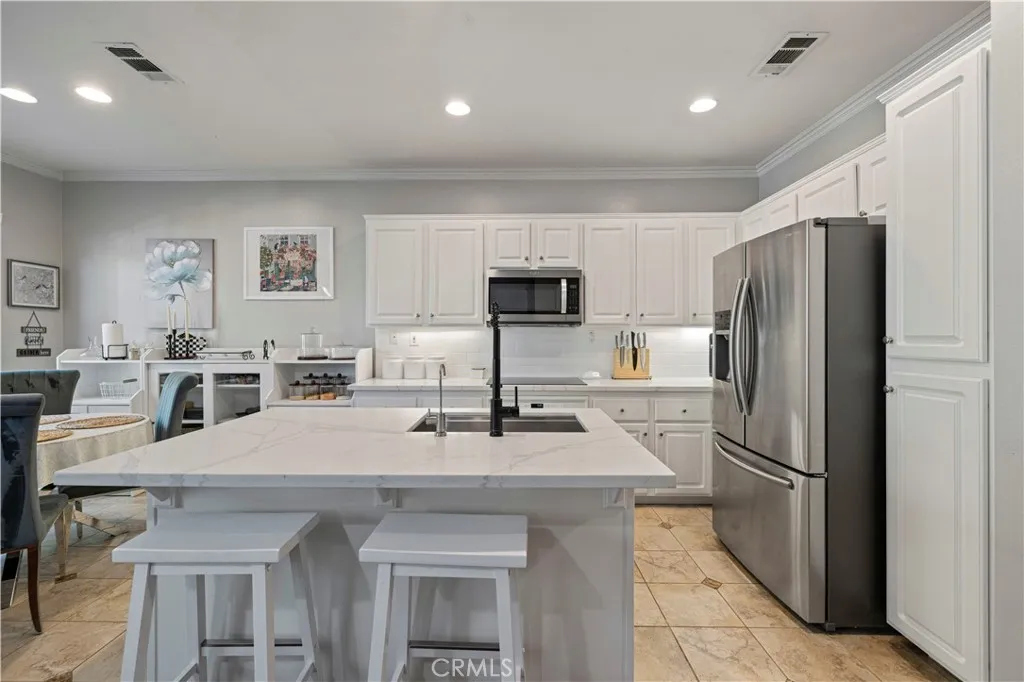 23402 Brookdale Lane 56, Valencia, California 91355 home-pic-16