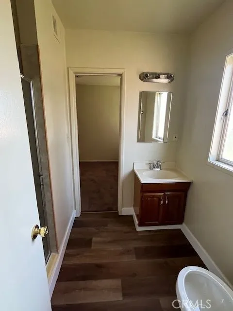 12717 Dalwood, Norwalk, California 90650 home-pic-8